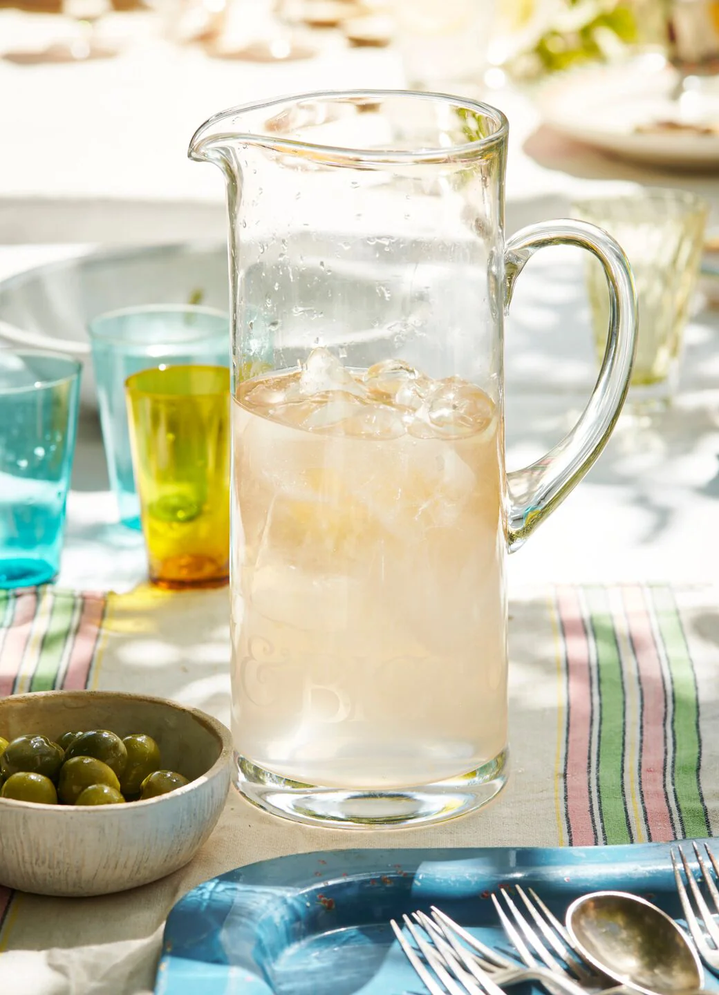 Black Toast Glass Cocktail Jug - Image 3