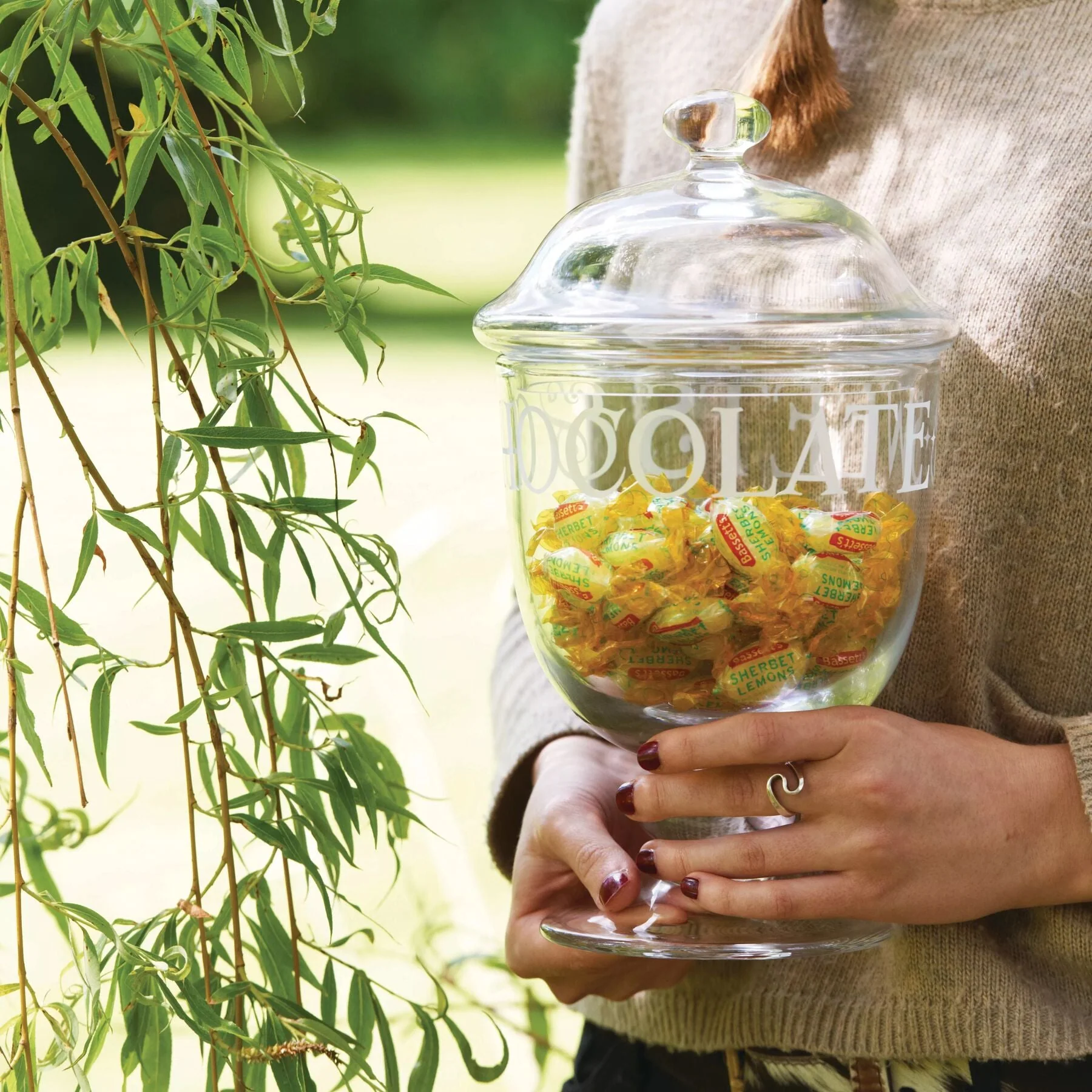 Black Toast Glass Sweetie Jar - Image 3